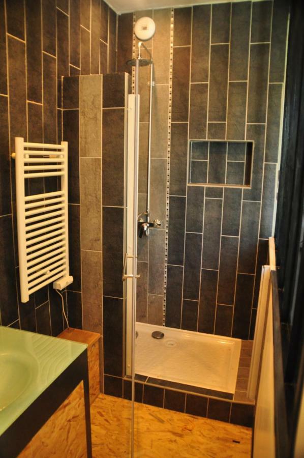 Loustalneou Bed & Breakfast Saint-Pierre-de-Clairac Exterior photo
