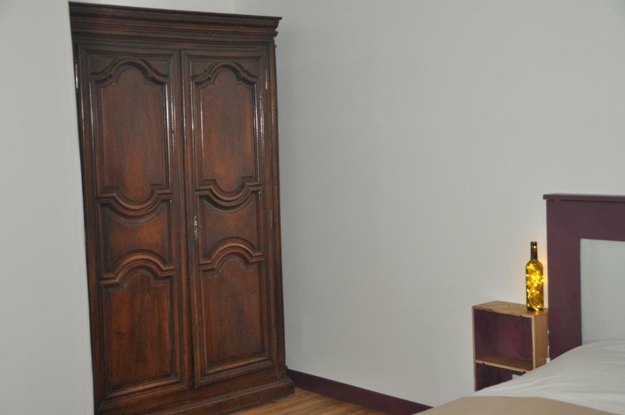 Loustalneou Bed & Breakfast Saint-Pierre-de-Clairac Exterior photo