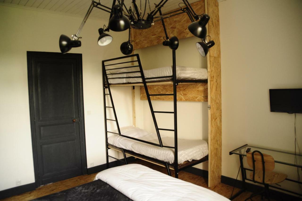 Loustalneou Bed & Breakfast Saint-Pierre-de-Clairac Exterior photo