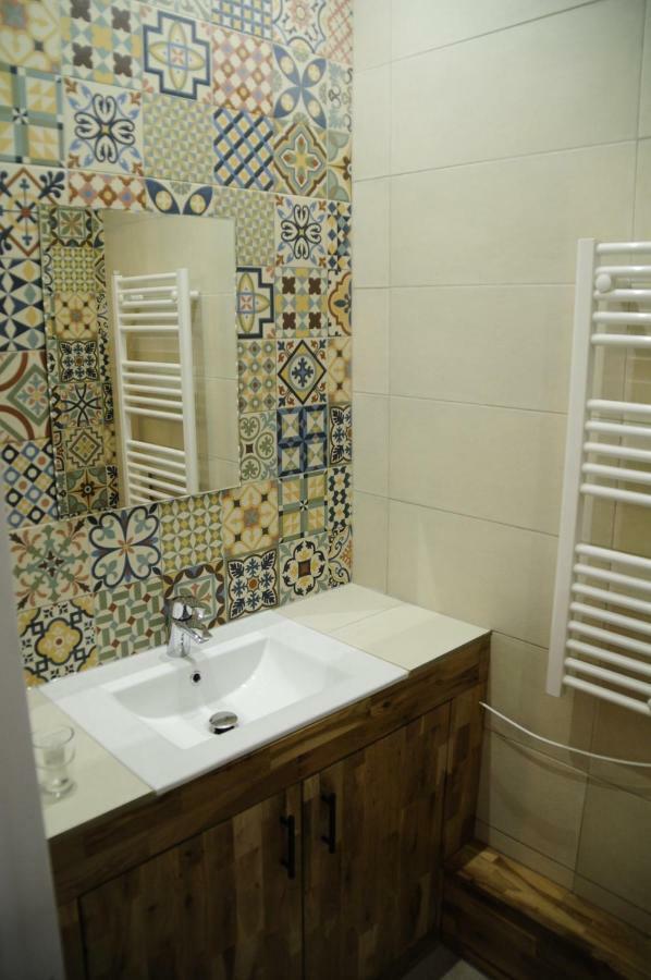 Loustalneou Bed & Breakfast Saint-Pierre-de-Clairac Exterior photo
